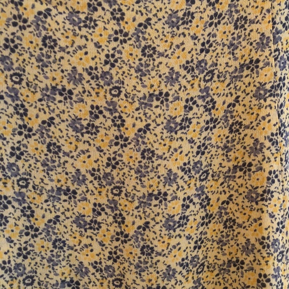 ❌SOLD❌ Reformation Peridot Dress - Picture 6 of 7